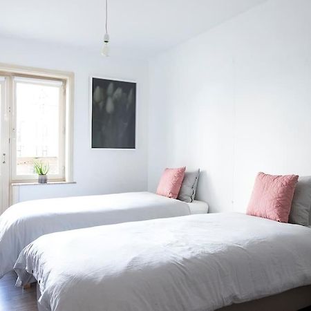 Saintf_Ostend Luaran gambar